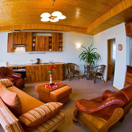 Oberig Hotel Morsin Kültér fotó