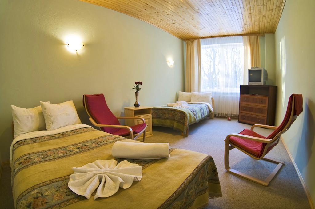 Oberig Hotel Morsin Szoba fotó